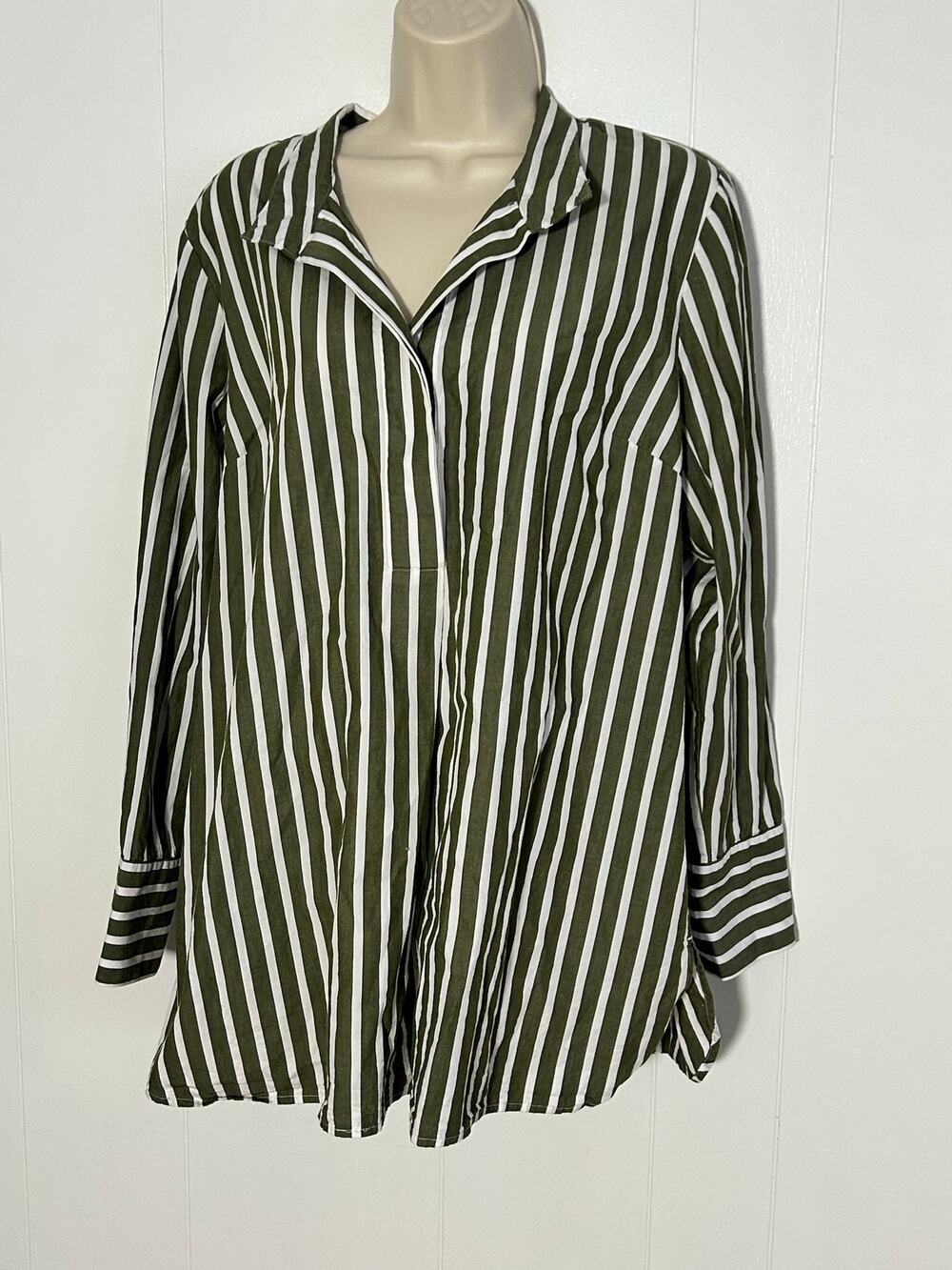 J. Jill Womens Large Classic Green Striped Blouse 100% Cotton Excellent Conditi